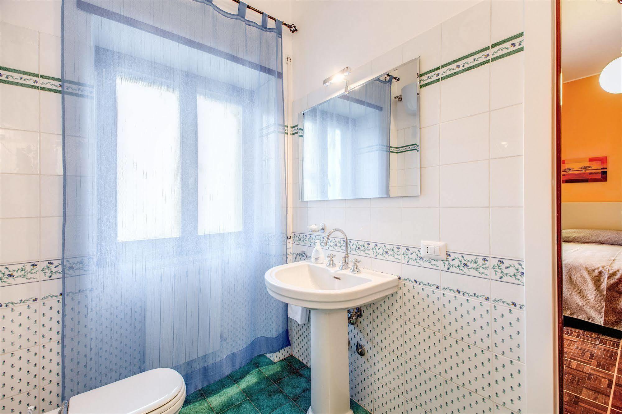Domus Cornelia Bed & Breakfast Roma Dış mekan fotoğraf
